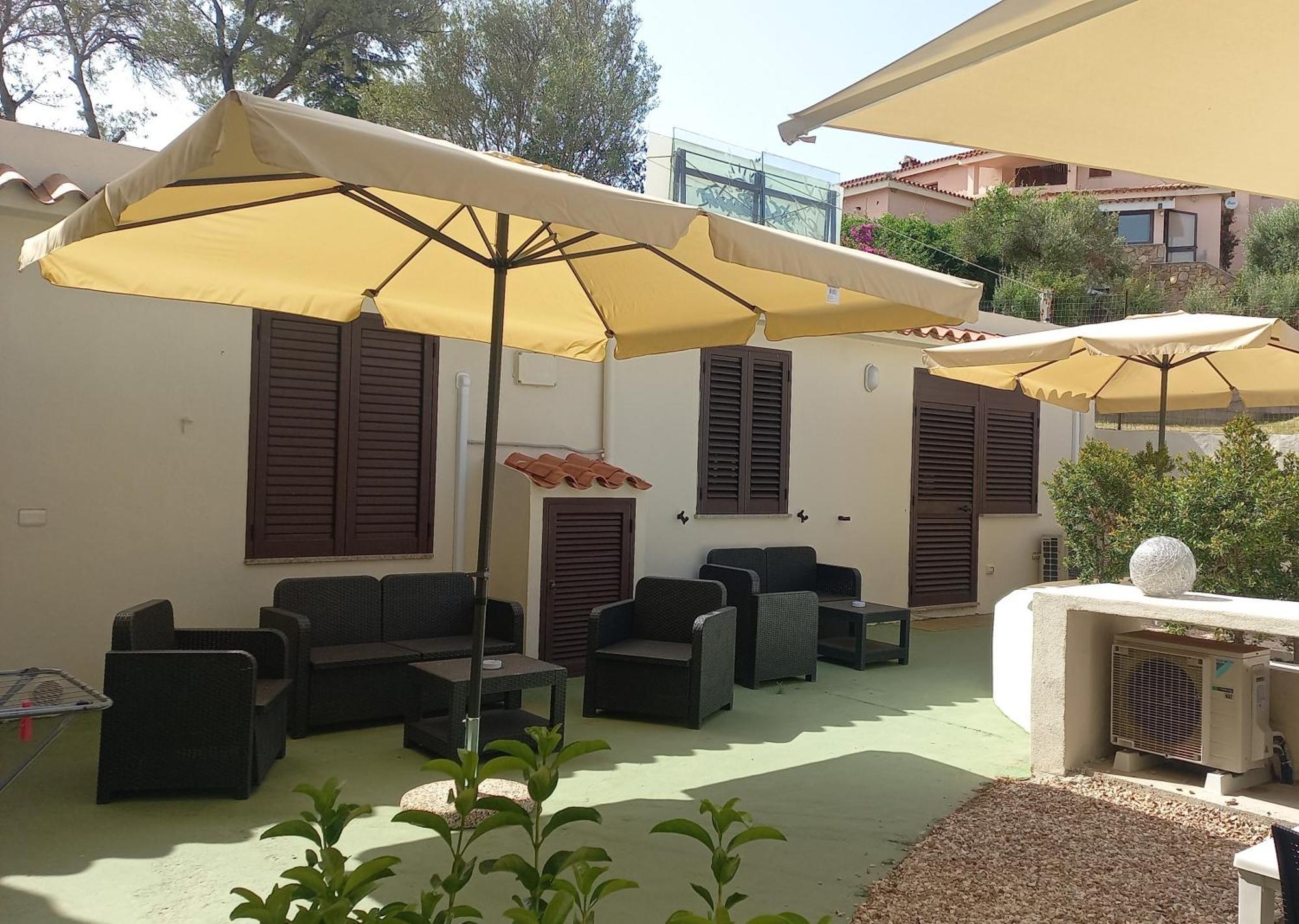 Mivida "Le Stanze Di Ada" Bed & Breakfast San Teodoro  Exterior foto